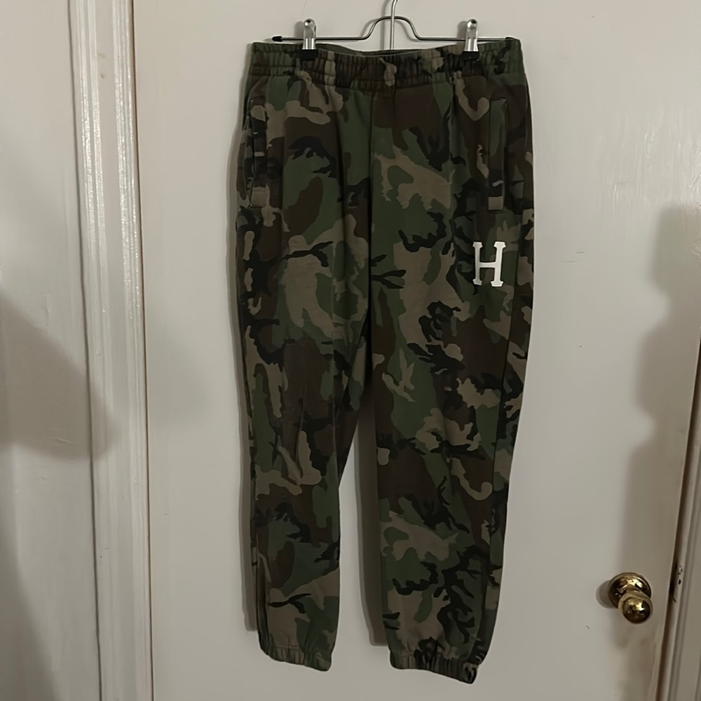 HUF sweatpants